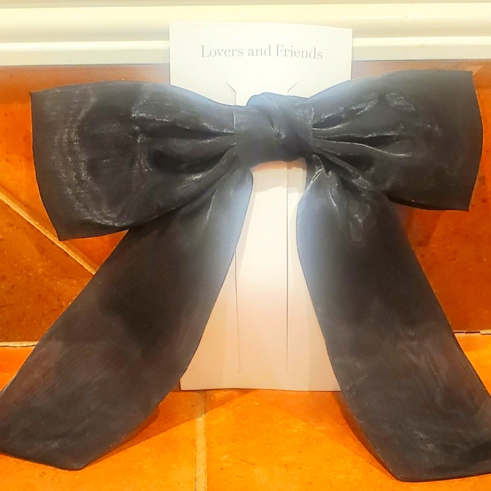 Lovers and Friends Amelie Bow Hair Clip in Black